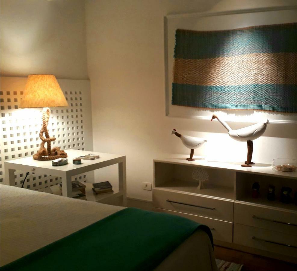 Tropical Contemporary Suites Парати Екстериор снимка