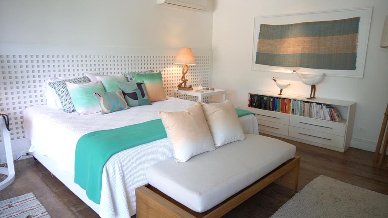 Tropical Contemporary Suites Парати Екстериор снимка