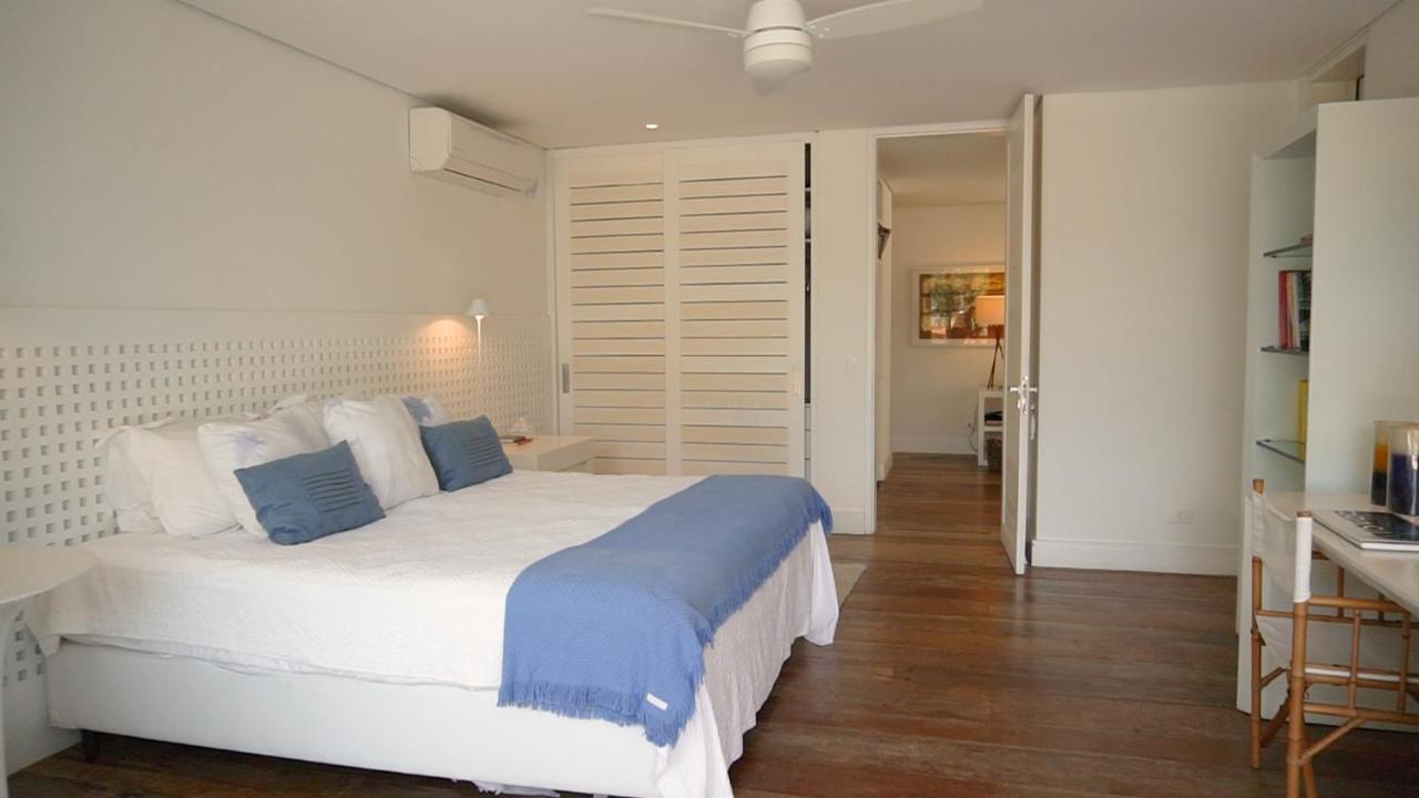 Tropical Contemporary Suites Парати Екстериор снимка